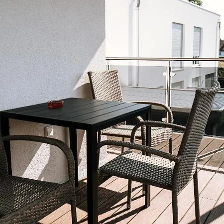 דירה Dill Stederdorf פיין